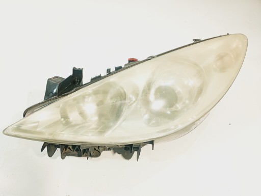 light left front reflektor left front 9655764380 Peugeot 307 SW Lift 02-08