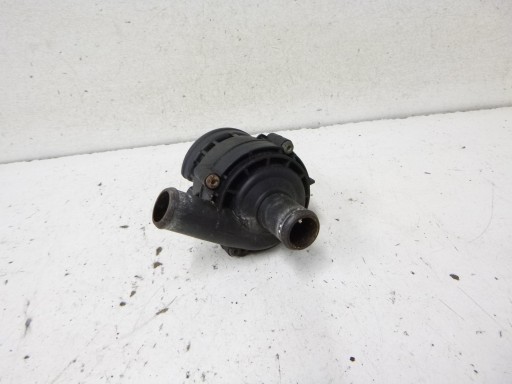DODATNA PUMPA CIRKULACIJE VODE MERCEDES CLS W219 2007R. 0392023000