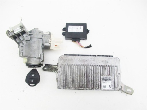 Стартовый комплект toyota yaris iii 1.33 2009-2011 год 89661-0df50