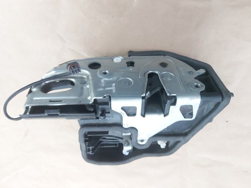 ЗАМОК ДВЕРІ ЗАДНІЙ ЛІВИЙ 7185687 BMW F01 F02 BDB!!