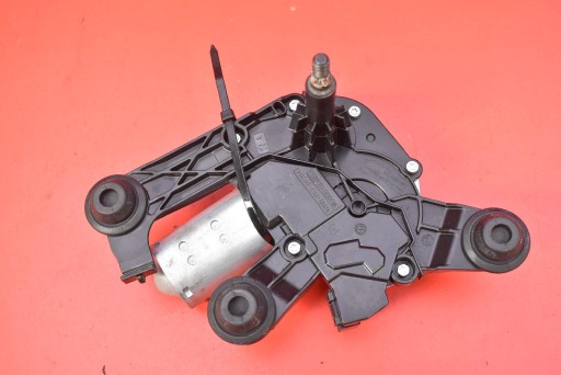 Motor des Scheibenwischers heck 9673251380A PEUGEOT 208 1 und 5D LIFT 15-19