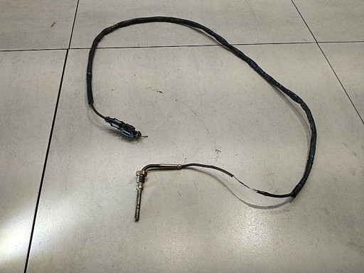 Датчик температуры signum 1.9 cdti 55557466