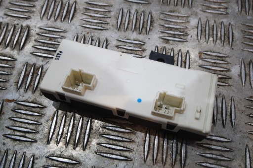 Модуль управления клапаном MERCEDES A2059004507