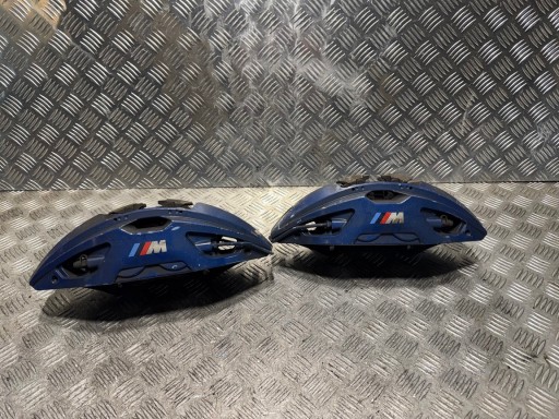 Правий передній супорт bmw 5 7 g30 g31 g11 g12 m комплект 687529605