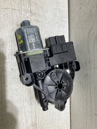 5q0959408d - Audi a3 8y 2021 моторчики заднього правого скла