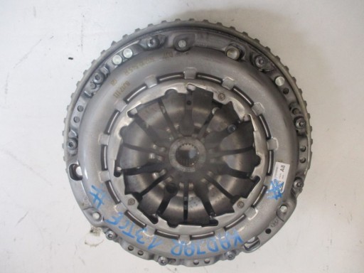 EMBRAYAGE RENAULT KADJAR 1,3TCE 302103451R
