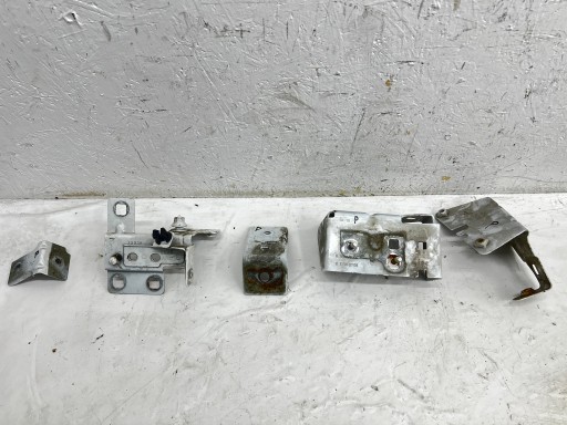RENAULT TRAFIC III running board MOCOWAN fender hinge bonnet right front