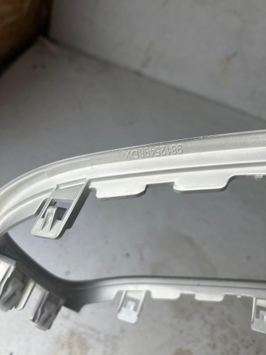 RAHMEN MIESZKA Schalt getriebe CITROEN C3 III 9812047080