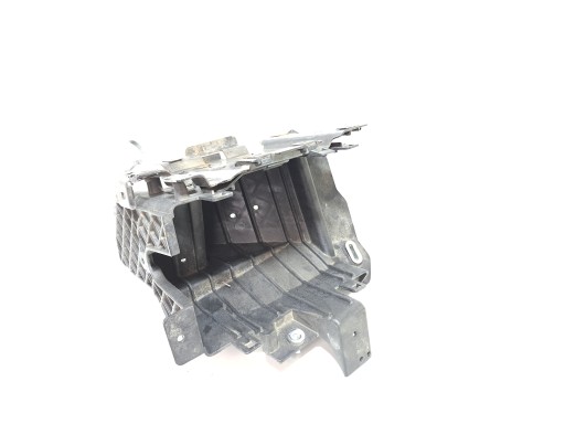 Блок предохранителей в основании корпуса jeep grand cherokee wk2 68141842aa