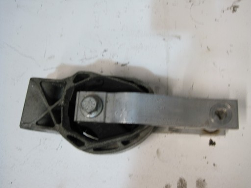 arm rear VOLVO XC40 2,0D 32137250