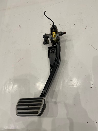 VOLVO XC90 ПИРОТЕХНИЧЕСКАЯ ПЕДАЛЬ ТОРМОЗА 31687069