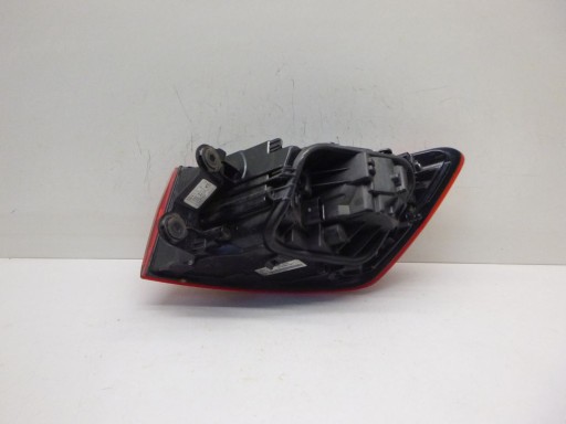AUDI A4 B9 KOMBI 8W9 light rear left