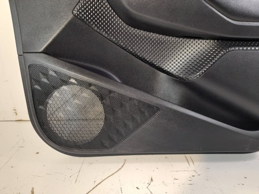 Toyota C-HR and side door front right 67781X1B25 (ET223)