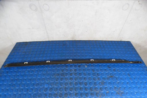 Hyundai Elantra VI moulding door dust parapetowa left front CHROM