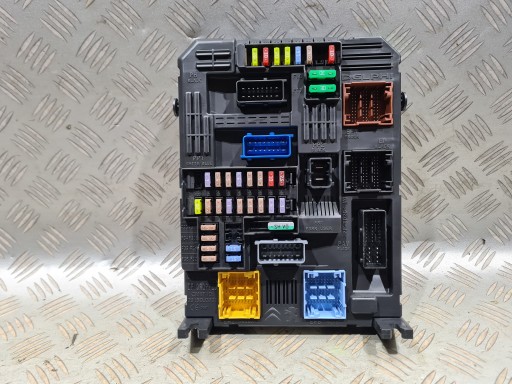 9826323580 - Блок запобіжників opel combo e berlingo iv rifter 1.5 d