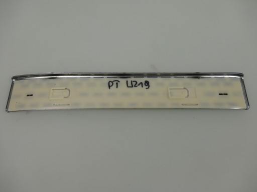 MERCEDES CLS W219 LIFT moulding cap threshold P.T