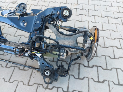 Volvo XC90 II LIFT swing sususpension rear part right 4x4 AWD