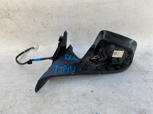 TESLA MODEL Y 13- mirror left 11 PIN P1647719-00-C