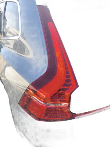 VOLVO XC60 II XC 60 2 left rear light left rear part W fender USA LED 18R