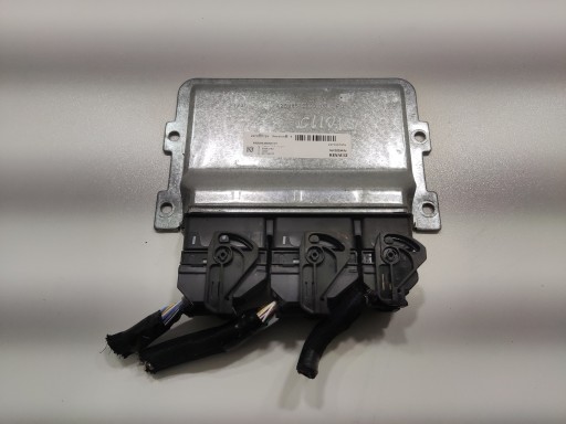 control unit computer of the engine RENAULT CLIO V 1.0 TCE 237100795V 2024-2025 LIFT