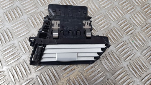 MERCEDES W212 grid air conditioning devices right A2128300254