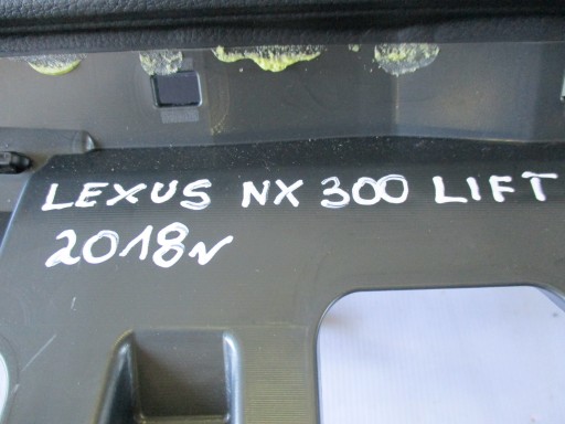dashboard instrument panel console Lexus NX 300 lift 2018r