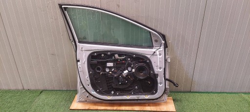 door left front HYUNDAI I30 11-17 LAK: RAH