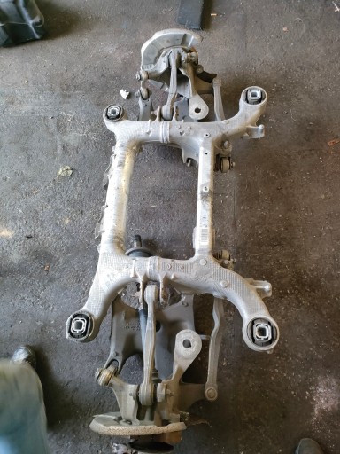 6793803 - Bmw f07 gt 5 подвеска салазки задняя балка коляски с поворотным рычагом xd