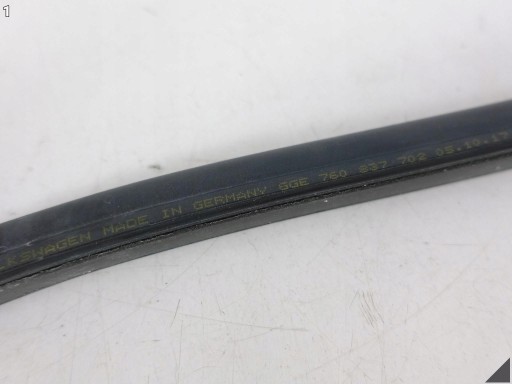 VW TOUAREG III 760 761 CR7 18- gasket door right front 760837702