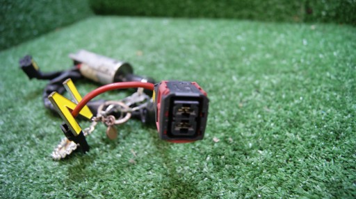 ignition Z KLUCZYKIEM PEUGEOT 206 369023