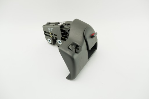 Замок спинки сиденья правый задний W245 A1699201072A