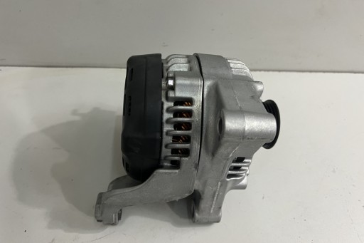 Генератор mini clubman (f54) 7646814 2.0l бензин 141kw 2014 р.в.