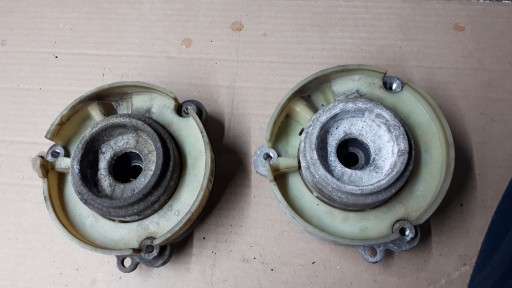 A4 B9 8W LOZYSKO ADAPTER, STECKER DES STOSSDÄMPFERS VORNE A5 8W