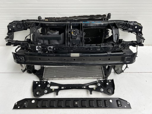 Решітка радіатора передня Ford S-max mk1 ліфт