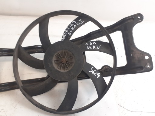 RENAULT SCENIC a ventilátor chladiče