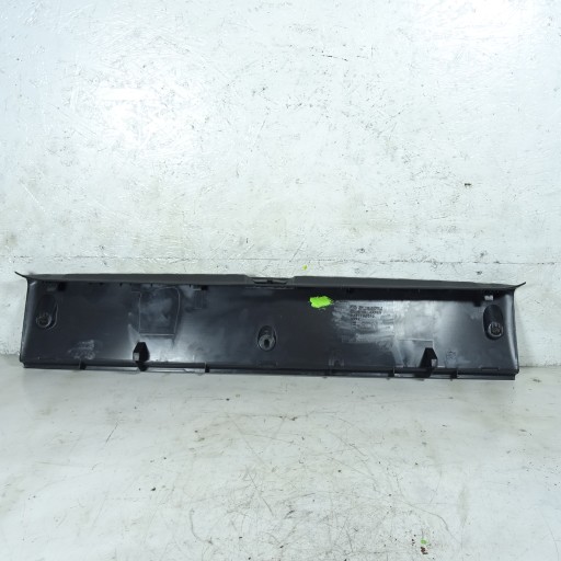 SUBARU LEGACY V sedan moulding of the threshold boot 94511AJ070