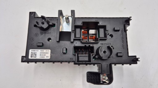 Module fusibles MERCEDES C W205 2059068501 Original!!