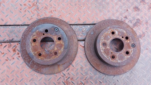 Disques Frein Arrière Arrière TOYOTA AVENSIS T25 COROLLA VERSO 2,2 177KM