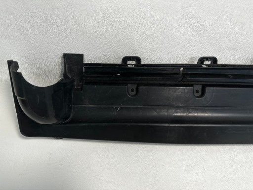 VW T5 LUFTANSAUGKANAL BLENDE ABDECKUNG ZUFUHR 7E0