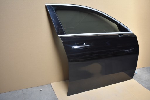dveře předek přední pravé barva 696 MERCEDES W177 1