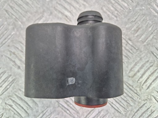 Mercedes E250 CGI W212 Tlumik halasu dolotu A2711401087 M271860