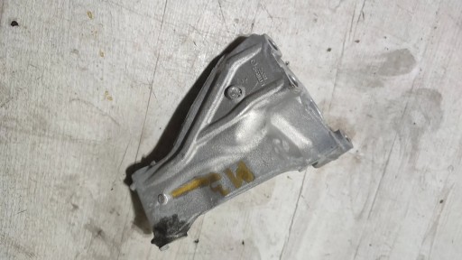 Mazda 3 III BM 17r 1.5d Console Support Alternateur