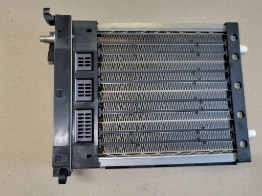Bloc de chauffage complet d’eau Électrique GRZALKA WYMIENNIK CIEPLA MERCEDES ML W164 W251