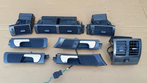 Чорні вентиляційні решітки + дверні ручки в зборі AUDI A6 C5