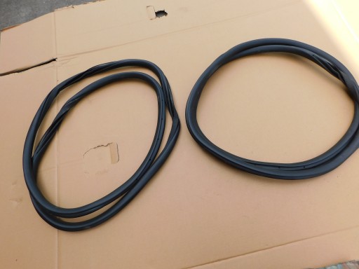 Mercedes GLC W254 dihtung vrata prednji dio lijeva desna sprawna OEM A2546970000