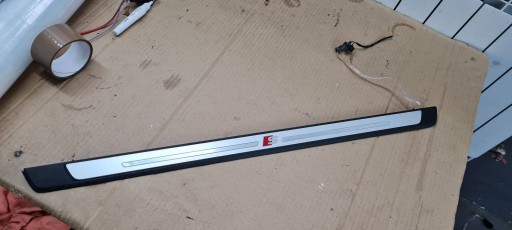 S5 8W A5 COUPE moulding LED cap threshold right front 8W6947418A