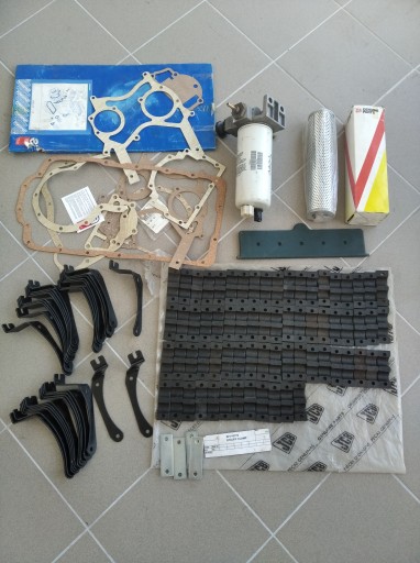 581/06301 - ПРОКЛАДКИ ДВИГАТЕЛЯ JCB 3CX 4CX Зажимы фильтра PERKINS