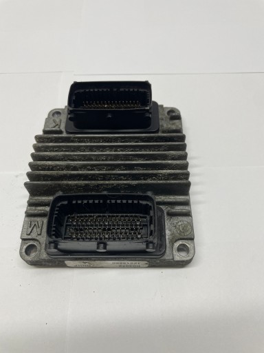 computer of the engine Opel Zafira 1.6 OE 12214880 DNHP