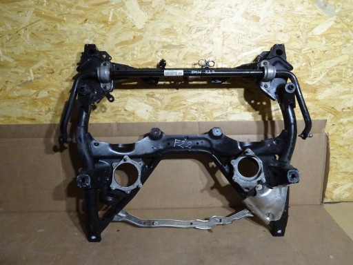 Bmw 2 f22 f23 4 f33 f36 стабилизатор салазок тележки