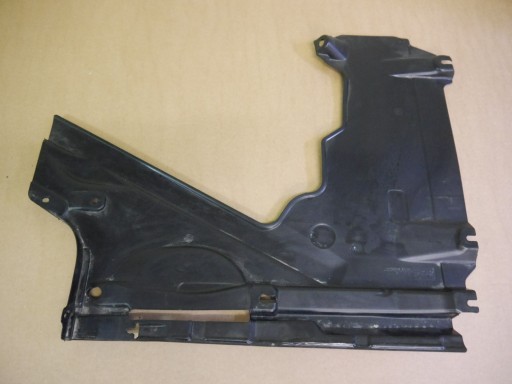 Audi A4 8W B9 кришка шасі 8W0825216E